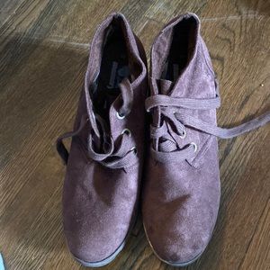 Bob’s memory foam wedges